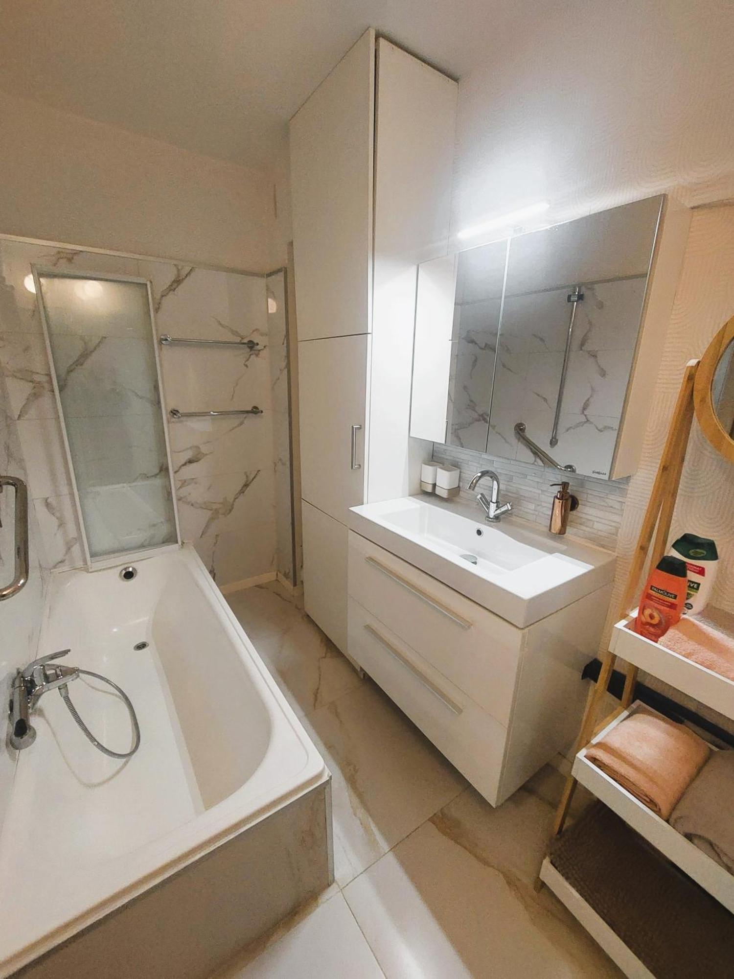 Chez Sophie Apartment Остенде Екстериор снимка